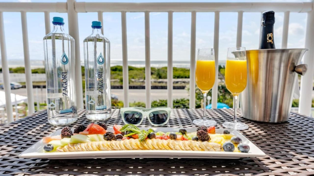 La Mer Beachfront Resort Cape May Exterior photo